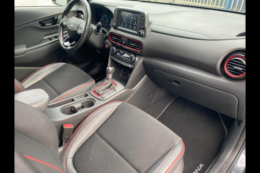Hyundai Kona 1.6 GDI HEV Premium Black Edition | Carplay | Trekhaak|D.A.B|Camera|Keyless Go | Dealer Onderh !!!