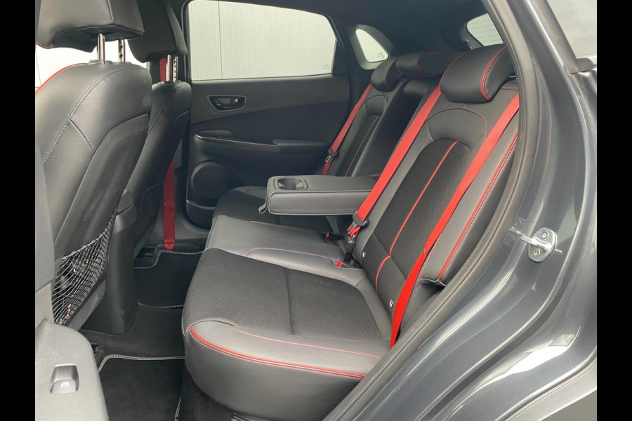 Hyundai Kona 1.6 GDI HEV Premium Black Edition | Carplay | Trekhaak|D.A.B|Camera|Keyless Go | Dealer Onderh !!!