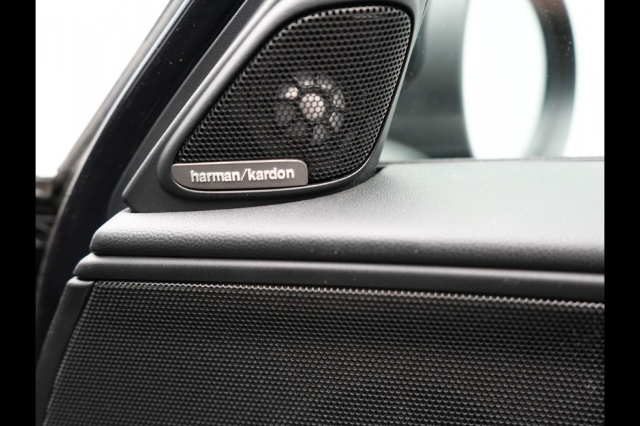 MINI Countryman 2.0 Cooper S E ALL4 Yours Plug In Hybrid 225pk PHEV | Panodak | Adaptive Cruise | Lederen Sportstoelen Memory | Head Up | 19"L.M | Harman Kardon | Apple Carplay | Camera | Keyless | 18"L.M |