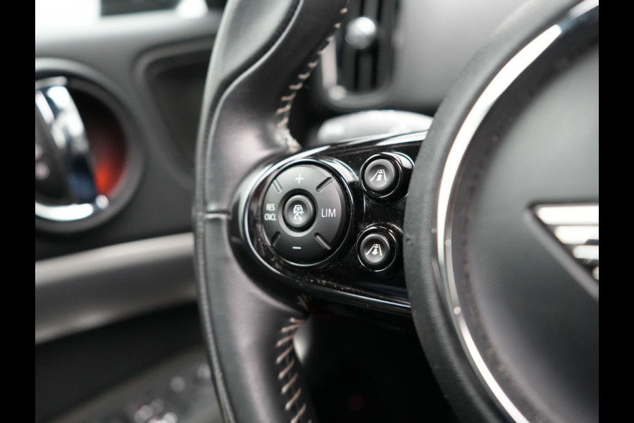 MINI Countryman 2.0 Cooper S E ALL4 Yours Plug In Hybrid 225pk PHEV | Panodak | Adaptive Cruise | Lederen Sportstoelen Memory | Head Up | 19"L.M | Harman Kardon | Apple Carplay | Camera | Keyless | 18"L.M |