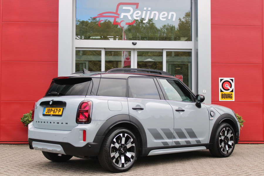 MINI Countryman 2.0 COOPER S E ALL4 UNTAMED | PANORAMISCH SCHUIF/KANTEL DAK | HARMAN KARDON PREMIUM AUDIO SYSTEM | FULL LEDEREN BEKLEDING | ELEKTRISCH BEDIENBARE VOORSTOELEN MET GEHEUGEN OP DE BESTUURDERSSTOEL | DRAADLOZE APPLE CARPLAY/ANDROID AUTO | DRAADLOZE TELEFOONLADER | NAVIGATIE | ACHTERUITRIJ CAMERA | FULL LED KOPLAMPEN | STOEL/VOORRUIT VERWARMING | 18" LICHTMETALEN VELGEN | HEAD UP DISPLAY | ADAPTIVE CRUISE CONTROL | UNION JACK ACHTERLICHTEN | KEYLESS ENTRY/START |