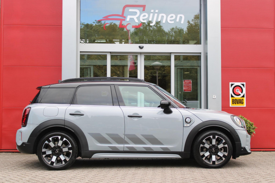MINI Countryman 2.0 COOPER S E ALL4 UNTAMED | PANORAMISCH SCHUIF/KANTEL DAK | HARMAN KARDON PREMIUM AUDIO SYSTEM | FULL LEDEREN BEKLEDING | ELEKTRISCH BEDIENBARE VOORSTOELEN MET GEHEUGEN OP DE BESTUURDERSSTOEL | DRAADLOZE APPLE CARPLAY/ANDROID AUTO | DRAADLOZE TELEFOONLADER | NAVIGATIE | ACHTERUITRIJ CAMERA | FULL LED KOPLAMPEN | STOEL/VOORRUIT VERWARMING | 18" LICHTMETALEN VELGEN | HEAD UP DISPLAY | ADAPTIVE CRUISE CONTROL | UNION JACK ACHTERLICHTEN | KEYLESS ENTRY/START |