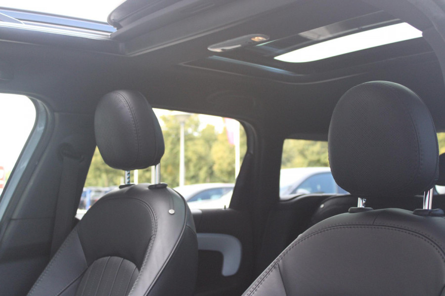 MINI Countryman 2.0 COOPER S E ALL4 UNTAMED | PANORAMISCH SCHUIF/KANTEL DAK | HARMAN KARDON PREMIUM AUDIO SYSTEM | FULL LEDEREN BEKLEDING | ELEKTRISCH BEDIENBARE VOORSTOELEN MET GEHEUGEN OP DE BESTUURDERSSTOEL | DRAADLOZE APPLE CARPLAY/ANDROID AUTO | DRAADLOZE TELEFOONLADER | NAVIGATIE | ACHTERUITRIJ CAMERA | FULL LED KOPLAMPEN | STOEL/VOORRUIT VERWARMING | 18" LICHTMETALEN VELGEN | HEAD UP DISPLAY | ADAPTIVE CRUISE CONTROL | UNION JACK ACHTERLICHTEN | KEYLESS ENTRY/START |