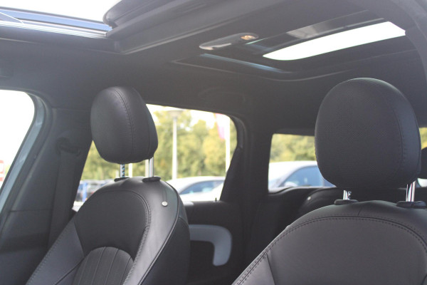 MINI Countryman 2.0 COOPER S E ALL4 UNTAMED | PANORAMISCH SCHUIF/KANTEL DAK | HARMAN KARDON PREMIUM AUDIO SYSTEM | FULL LEDEREN BEKLEDING | ELEKTRISCH BEDIENBARE VOORSTOELEN MET GEHEUGEN OP DE BESTUURDERSSTOEL | DRAADLOZE APPLE CARPLAY/ANDROID AUTO | DRAADLOZE TELEFOONLADER | NAVIGATIE | ACHTERUITRIJ CAMERA | FULL LED KOPLAMPEN | STOEL/VOORRUIT VERWARMING | 18" LICHTMETALEN VELGEN | HEAD UP DISPLAY | ADAPTIVE CRUISE CONTROL | UNION JACK ACHTERLICHTEN | KEYLESS ENTRY/START |