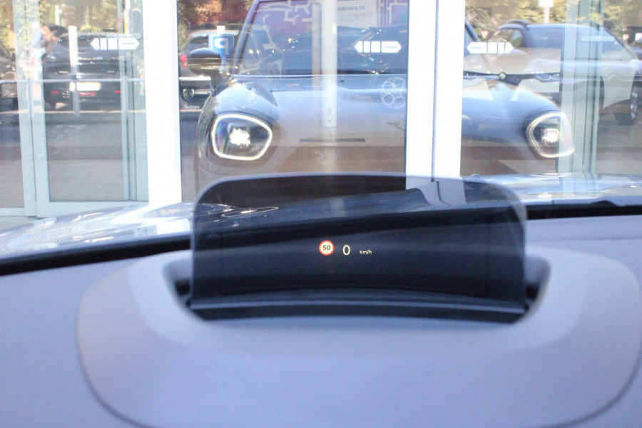 MINI Countryman 2.0 COOPER S E ALL4 UNTAMED | PANORAMISCH SCHUIF/KANTEL DAK | HARMAN KARDON PREMIUM AUDIO SYSTEM | FULL LEDEREN BEKLEDING | ELEKTRISCH BEDIENBARE VOORSTOELEN MET GEHEUGEN OP DE BESTUURDERSSTOEL | DRAADLOZE APPLE CARPLAY/ANDROID AUTO | DRAADLOZE TELEFOONLADER | NAVIGATIE | ACHTERUITRIJ CAMERA | FULL LED KOPLAMPEN | STOEL/VOORRUIT VERWARMING | 18" LICHTMETALEN VELGEN | HEAD UP DISPLAY | ADAPTIVE CRUISE CONTROL | UNION JACK ACHTERLICHTEN | KEYLESS ENTRY/START |
