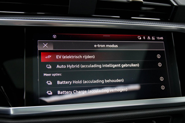 Audi Q3 45 TFSI e S Line Edition 245pk S-Tronic! 1e Eig|DLR|Panoramadak|Virtual Cockpit|LED Matrix|Leder|ACC|Camera|Black|Trekhaak