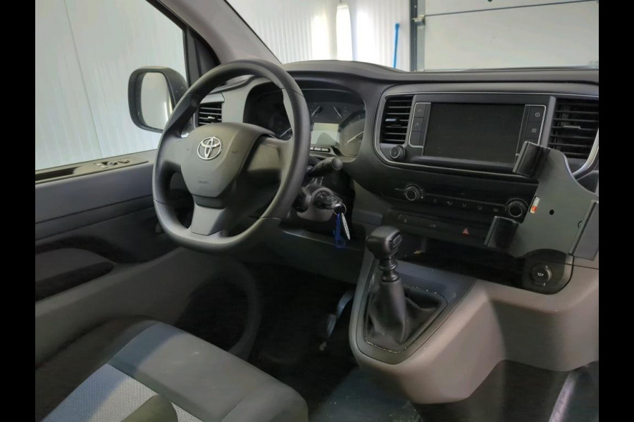 Toyota ProAce Worker 2.0 D-4D Live 2.0D 145 pk Airco Carplay Navi Cruise Control 3-Zits 39000 km