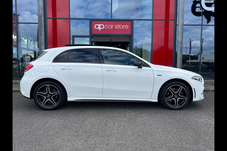 Mercedes-Benz A-Klasse 250 e Business Solution AMG Limited