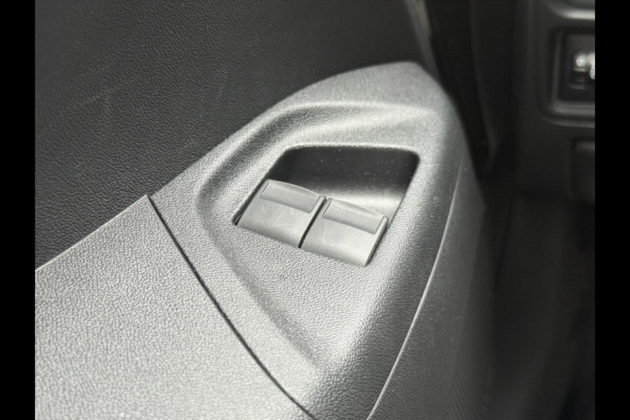 Toyota Aygo 1.0 VVT-i X-Play Automaat | Eerste eigenaar, Apple CarPlay/Android Auto, Parkeercamera, Airco, In hoogte verstelbare stoel