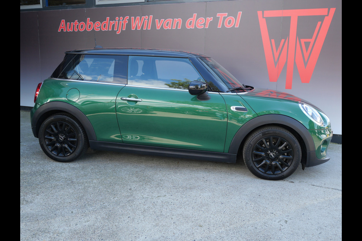 MINI Cooper 1.5 CHILI EDITION | NAVIGATIE | KEYLESS | LED | CRUISE | UNION JACK | APK 9-2027!!