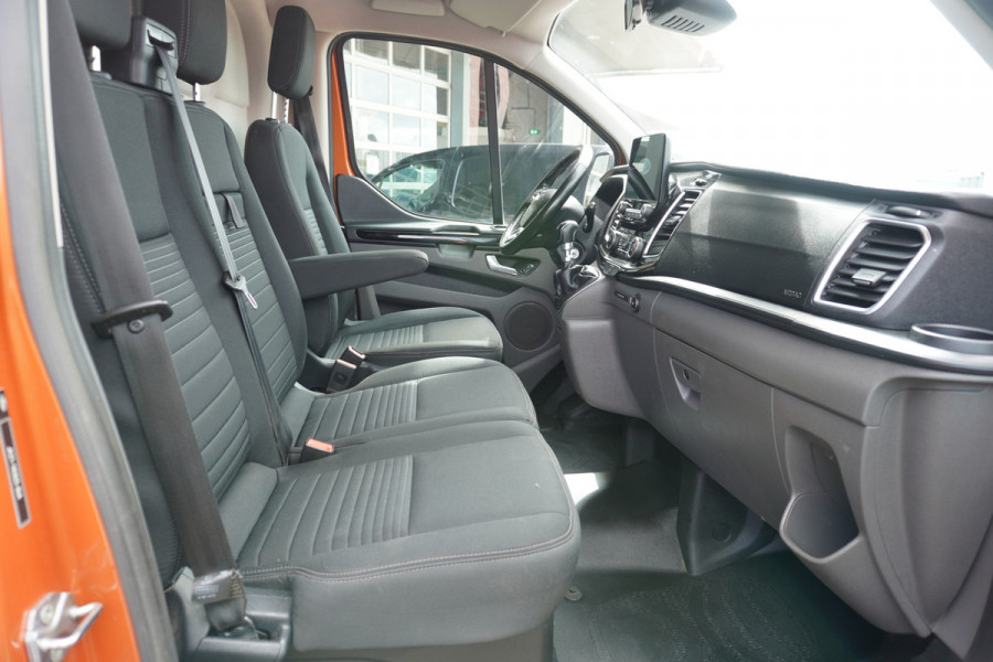 Ford Transit Custom 340 2.0 TDCI 170PK L2H1 Limited nr. V182 | Airco | Cruise | Navi | trekhaak