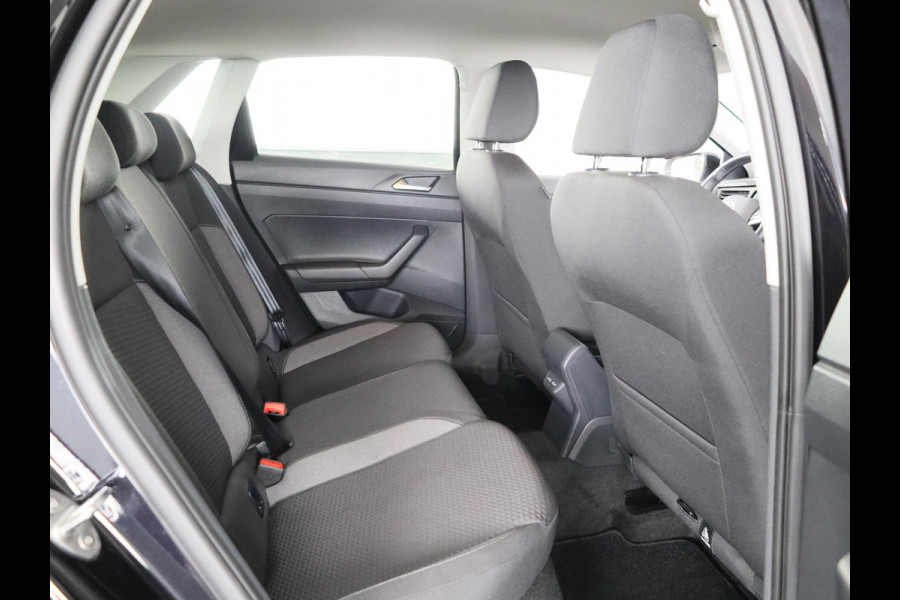 Volkswagen Polo 1.0 TSI Life Edition 95 pk | Verlengde garantie | Navigatie via App | Parkeersensoren achter | Achteruitrijcamera | Adaptieve cruise control | Apple Carplay/Android Auto |