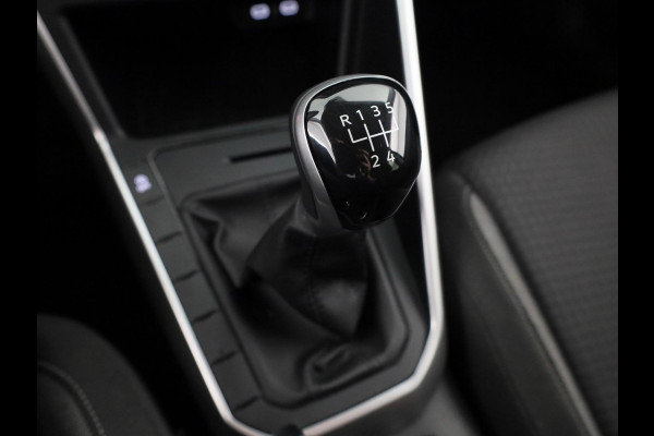 Volkswagen Polo 1.0 TSI Life Edition 95 pk | Verlengde garantie | Navigatie via App | Parkeersensoren achter | Achteruitrijcamera | Adaptieve cruise control | Apple Carplay/Android Auto |