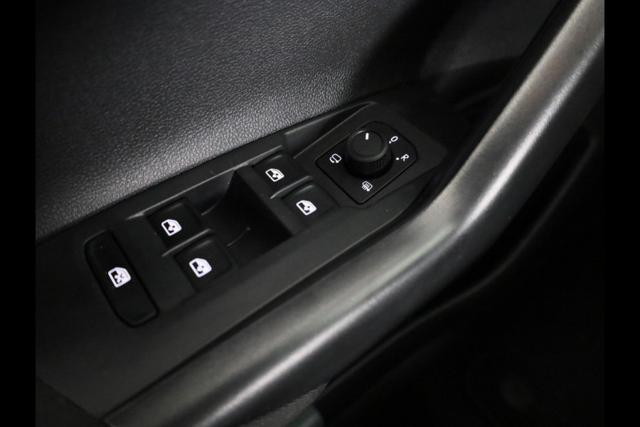 Volkswagen Polo 1.0 TSI Life Edition 95 pk | Verlengde garantie | Navigatie via App | Parkeersensoren achter | Achteruitrijcamera | Adaptieve cruise control | Apple Carplay/Android Auto |