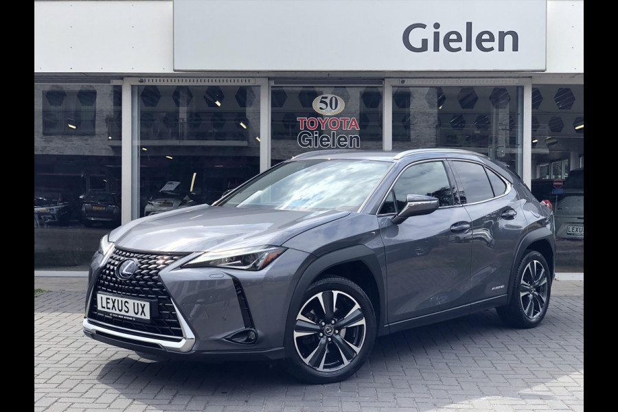Lexus UX 250h Preference Line | 18inch, Dodehoekherkenning, Keyless, Parkeersensoren, Stoel + Stuurverwarming, Apple CarPlay/Android Auto