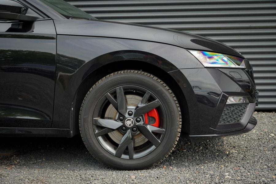 Škoda Octavia Combi 1.4 TSI RS iV PHEV Business / Pano / Adaptive Cruise