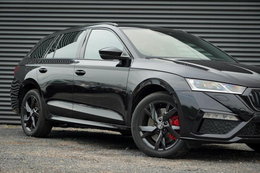 Škoda Octavia Combi 1.4 TSI RS iV PHEV Business / Pano / Adaptive Cruise
