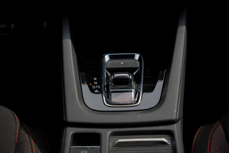 Škoda Octavia Combi 1.4 TSI RS iV PHEV Business / Pano / Adaptive Cruise