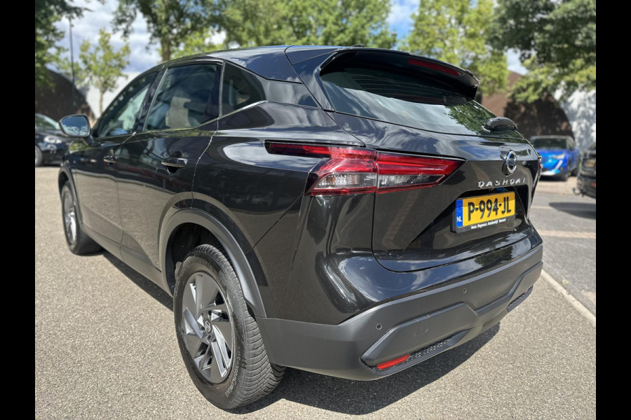Nissan QASHQAI 1.3 MHEV Business Access Originele Nederlandse auto | NAP | Apple CarPlay & Android Auto | Camera | Dodehoekdetectie | Keyless Entry & Start | Adaptieve Cruise Controle | All Season banden | 12 maanden BOVAG-garantie + grote beurt inbegrepen