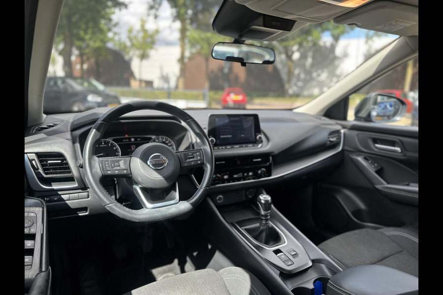 Nissan QASHQAI 1.3 MHEV Business Access Originele Nederlandse auto | NAP | Apple CarPlay & Android Auto | Camera | Dodehoekdetectie | Keyless Entry & Start | Adaptieve Cruise Controle | All Season banden | 12 maanden BOVAG-garantie + grote beurt inbegrepen
