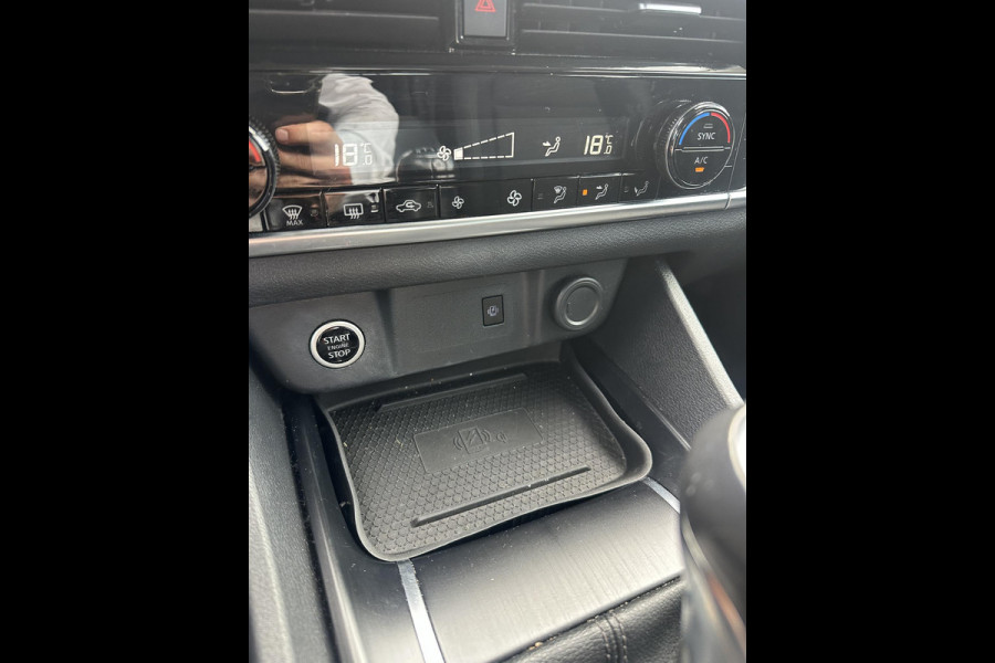Nissan QASHQAI 1.3 MHEV Business Access Originele Nederlandse auto | NAP | Apple CarPlay & Android Auto | Camera | Dodehoekdetectie | Keyless Entry & Start | Adaptieve Cruise Controle | All Season banden | 12 maanden BOVAG-garantie + grote beurt inbegrepen