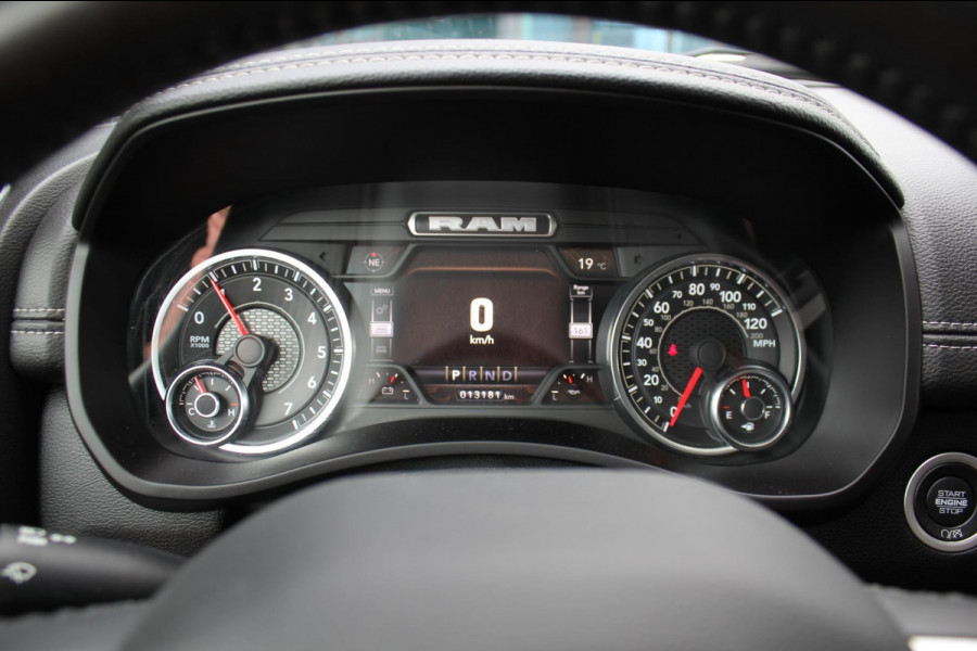 Dodge Ram 2500 Larami 6,4 V8 4x4 Crew Cab LPG onderbouw