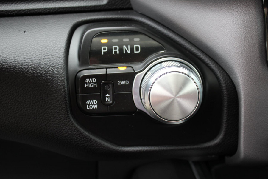 Dodge Ram 2500 Larami 6,4 V8 4x4 Crew Cab LPG onderbouw