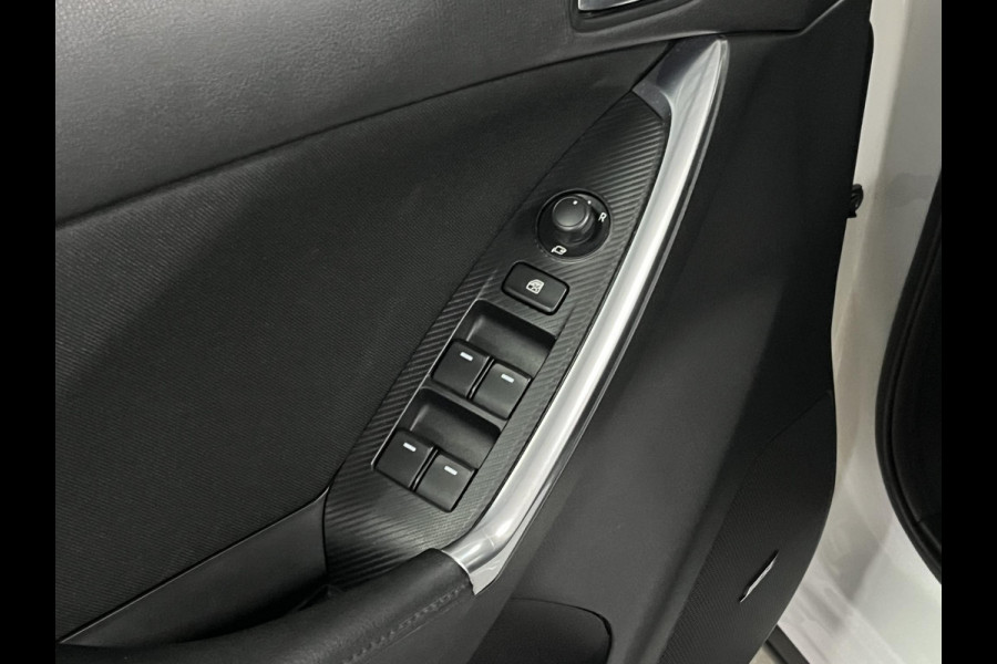 Mazda CX-5 2.0 SkyActiv-G Nakama 2WD | Stoelverwarming | DAB | Camera | Cruise-/Climate control | Navigatie | BOSE