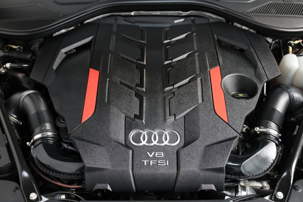 Audi S8 4.0 TFSI Quattro 571+PK BTW/ACHTERASBEST/KERAMISCH/B&O/SOFT/PANO/LEDER+MASSAGE/21" LMV/360 CAM/ACC/ECC/12 MND GARANTIE!