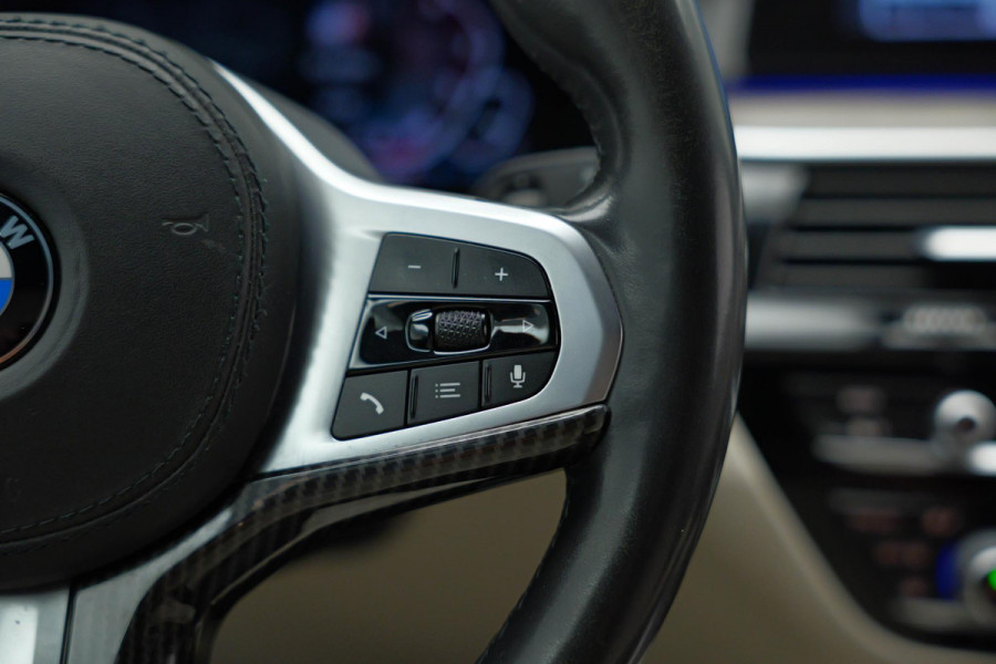 BMW 5 Serie 530e xDrive iPerformance High Executive |M-Pakket|Memory|Camera|