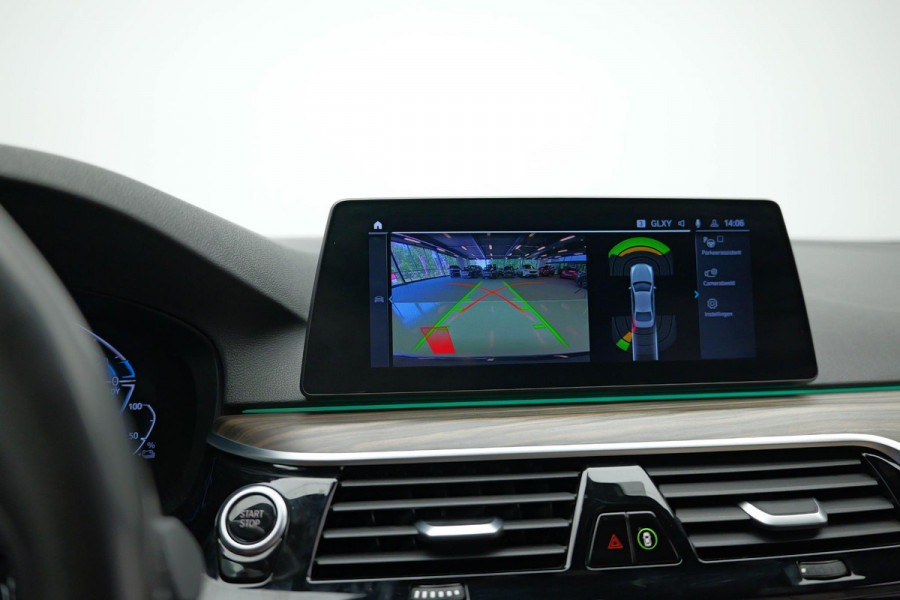 BMW 5 Serie 530e xDrive iPerformance High Executive |M-Pakket|Memory|Camera|