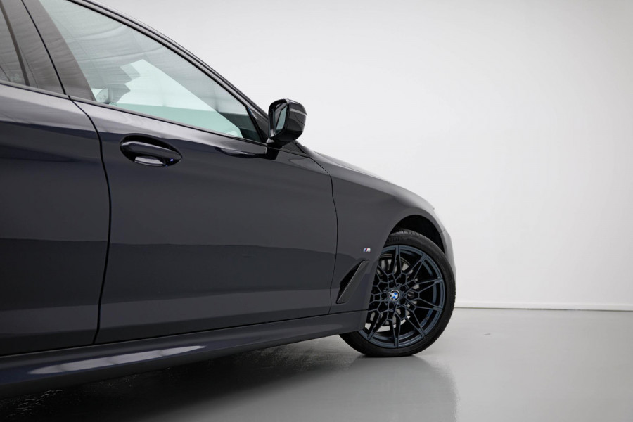 BMW 5 Serie 530e xDrive iPerformance High Executive |M-Pakket|Memory|Camera|