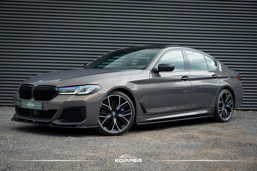 BMW 5 Serie 530i High Executive Edition / M-Sport / Laser / M-Stoelen / Schuifdak / Adaptive Cruise