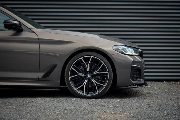 BMW 5 Serie 530i High Executive Edition / M-Sport / Laser / M-Stoelen / Schuifdak / Adaptive Cruise