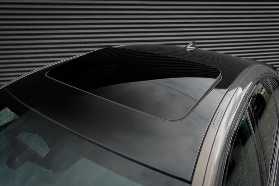 BMW 5 Serie 530i High Executive Edition / M-Sport / Laser / M-Stoelen / Schuifdak / Adaptive Cruise
