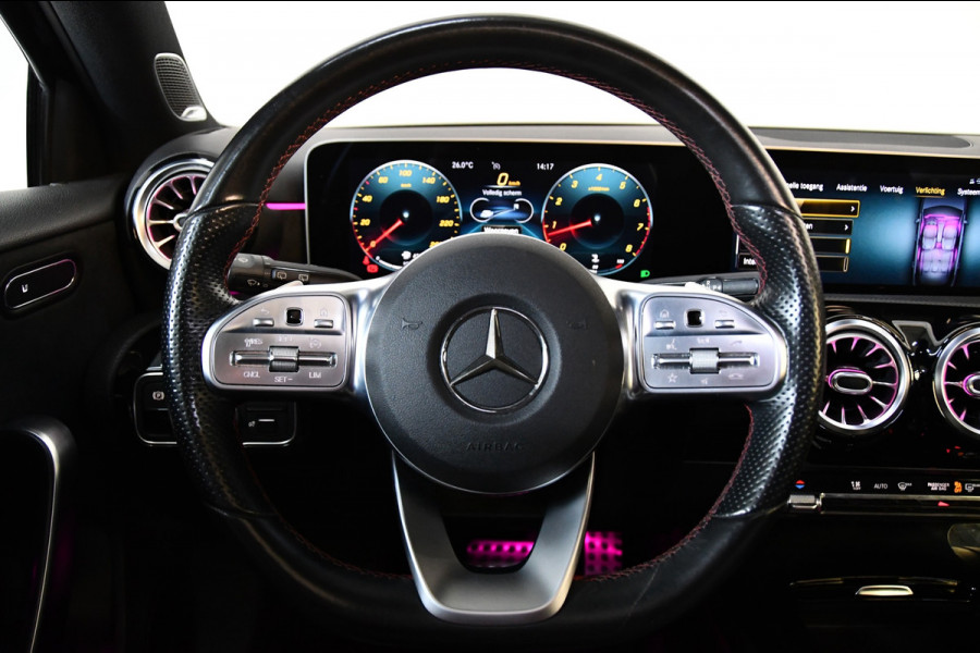 Mercedes-Benz A-Klasse 220 Premium AMG-pakket Sfeer/Camera/Burmester