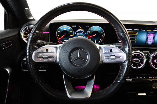 Mercedes-Benz A-Klasse 220 Premium AMG-pakket Sfeer/Camera/Burmester