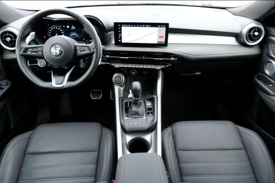Alfa Romeo Tonale 1.3T PHEV Veloce / 280PK / INCL. 12MND BOVAG