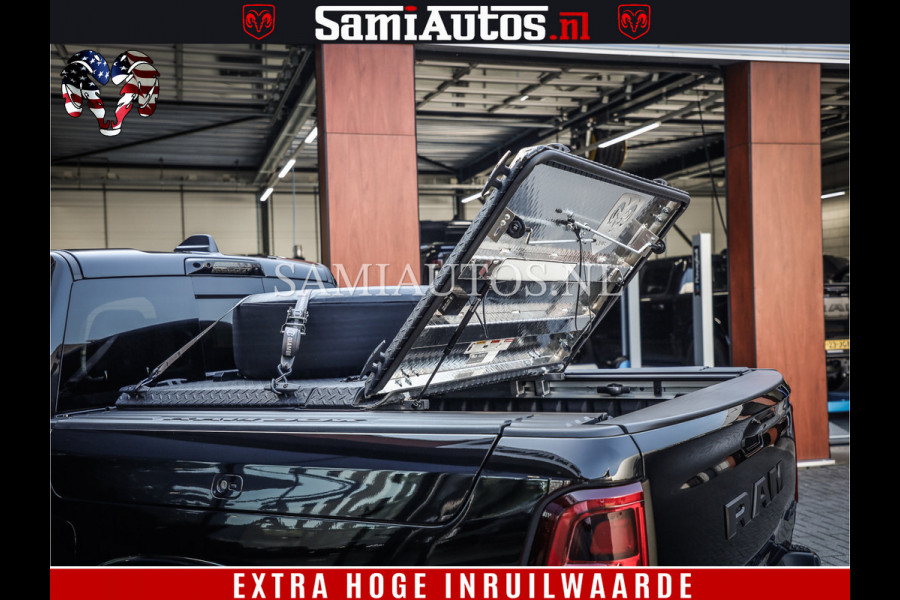Dodge Ram 1500 Limited Night High Output 540HP 706Nm | Massage + Full Option | De Meest Luxe en Volle Pick-Up in zijn Klasse | Comfortabele Dubbele Cabine met Royale 5 Zitplaatsen | BPM vrij | Nu Leverbaar uit Voorraad | Voorraad Nr 2320 - 5138