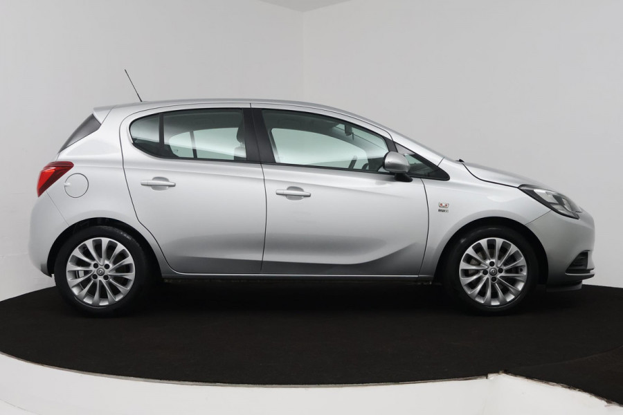 Opel Corsa 1.0 Turbo 120 Jaar Edition (CRUISE CONTROL, NAVIGATIE, BLUETOOTH, AIRCO)