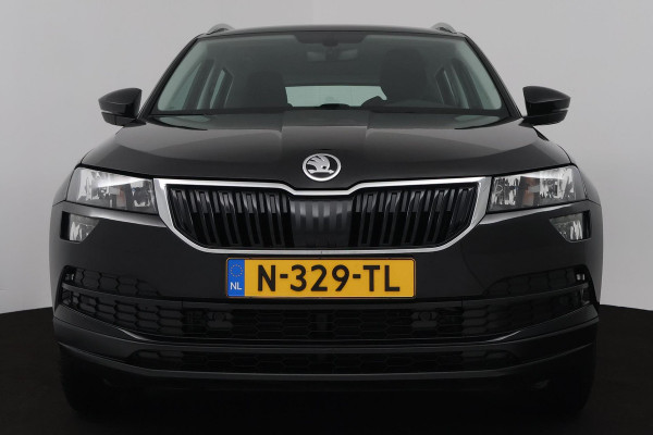 Škoda Karoq 1.0 TSI Business Edition (ACHTERUITRIJCAMERA, STOELVERWARMING, PARKEERSENSOREN, CRUISE CONTROL, NAVIGATIE, CARPLAY)