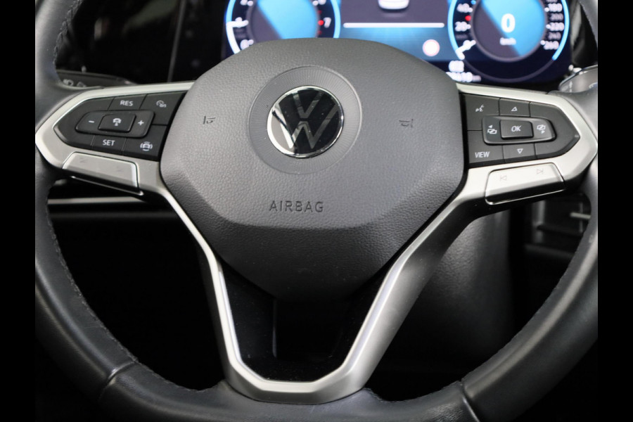 Volkswagen Golf 1.0 TSI Life 110 pk | Verlengde garantie | Navigatie | Parkeersensoren | Adaptieve cruise control | LED koplampen |