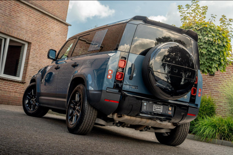 Land Rover Defender 3.0 P400 110 S 5 Persoons Luchtvering Trekhaak LED Camera Urban 19''