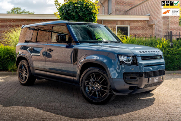 Land Rover Defender 3.0 P400 110 S 5 Persoons Luchtvering Trekhaak LED Camera Urban 19''