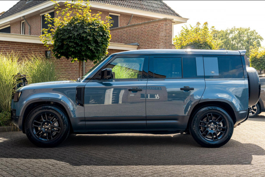Land Rover Defender 3.0 P400 110 S 5 Persoons Luchtvering Trekhaak LED Camera Urban 19''