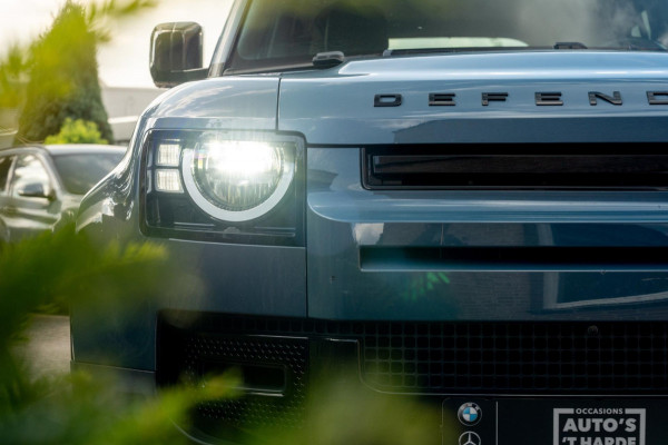 Land Rover Defender 3.0 P400 110 S 5 Persoons Luchtvering Trekhaak LED Camera Urban 19''