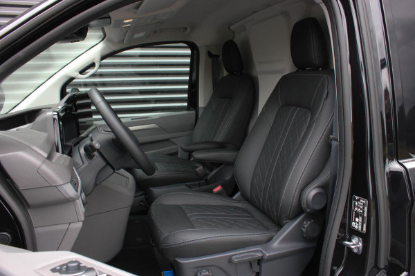 Volkswagen Transporter 2.0 TDI L2H1 BULLI 150PK DSG FULL BLACK / DRIVER ASSISTANCE / 2-ZITS / MY2024 / CAMERA / ADAP.CRUISE / FUL