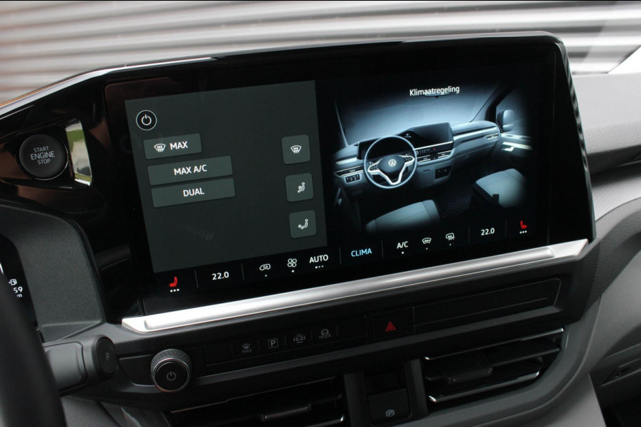 Volkswagen Transporter 2.0 TDI L2H1 BULLI 150PK DSG FULL BLACK / DRIVER ASSISTANCE / 2-ZITS / MY2024 / CAMERA / ADAP.CRUISE / FUL