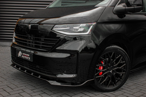 Volkswagen Transporter 2.0 TDI L2H1 BULLI 150PK DSG FULL BLACK / DRIVER ASSISTANCE / 2-ZITS / MY2024 / CAMERA / ADAP.CRUISE / FUL