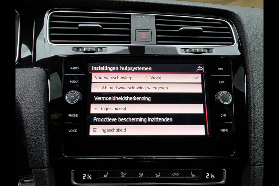 Volkswagen Golf 2.0 TSI GTI Performance / DSG / PANO / LED / Garantie / Full Options